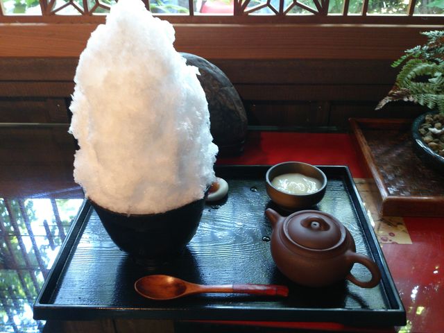 舌さわり歯ざわり抜群！埼玉県長瀞の「阿左美冷蔵」で極盛絶品かき氷を食す！